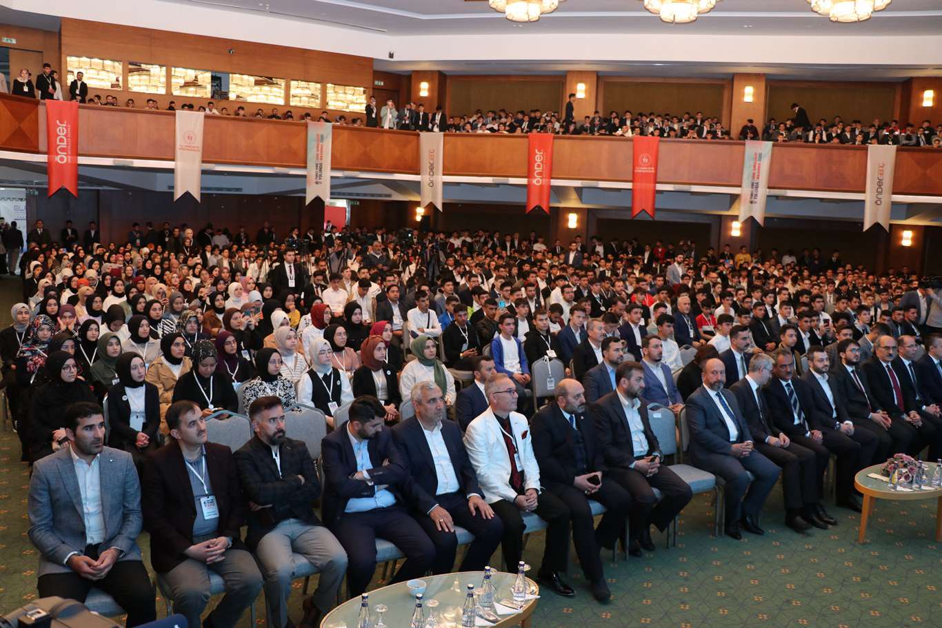 “Genç Gönüllüler Buluşması” programı Ankara’da başladı “Genç Gönüllüler Buluşması” programı Ankara’da başladı